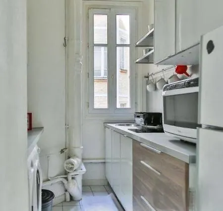 Apartment Breteuil Spacious Studio Paris